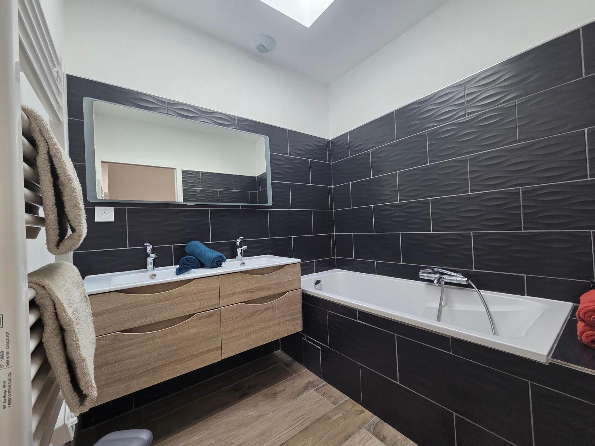 Maison De Vacances A La Plaine-Sur-Mer, 3 Chambres, Proche De La Plage, Jardin Et Plancha - Fr-1-364-138 Ngoại thất bức ảnh
